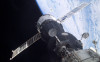 Soyuz_TMA-1_at_the_ISS_800